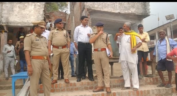 रायबरेली-कांवड़ यात्रा को लेकर गंगा तट पर अधिकारियों ने देखी व्यवस्था , दिए निर्देश