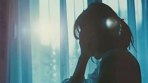 तीन युवकों ने महिला से किया दुष्कर्म, इंस्टाग्राम पर डाला वीडियो, पीड़िता के बेटे ने देखा तो पता लगी घटना