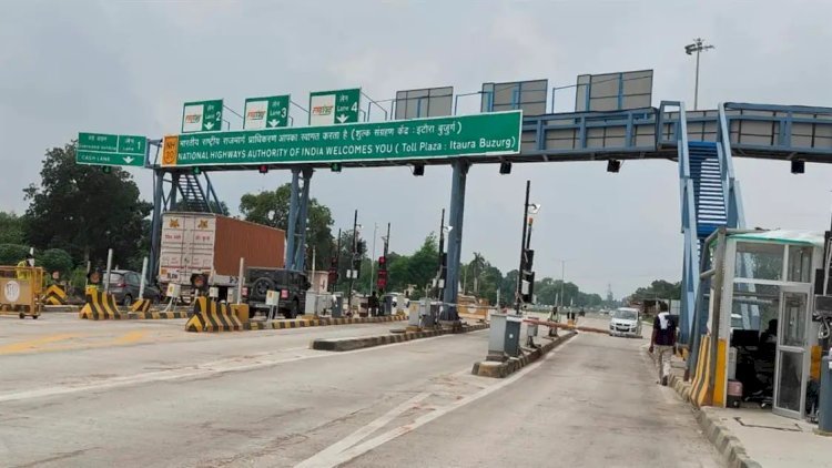 फिर कोई क्यों ही देगा टोल टैक्स? यूपी के राष्ट्रीय राजमार्ग की इस समस्या ने लोगों का चढ़ाया पारा