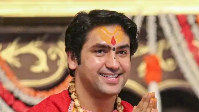 मेरे दो काम कर दे कोई, जिंदगी में कभी दक्षिणा नहीं लूंगा: कसम खाकर बाबा बागेश्वर