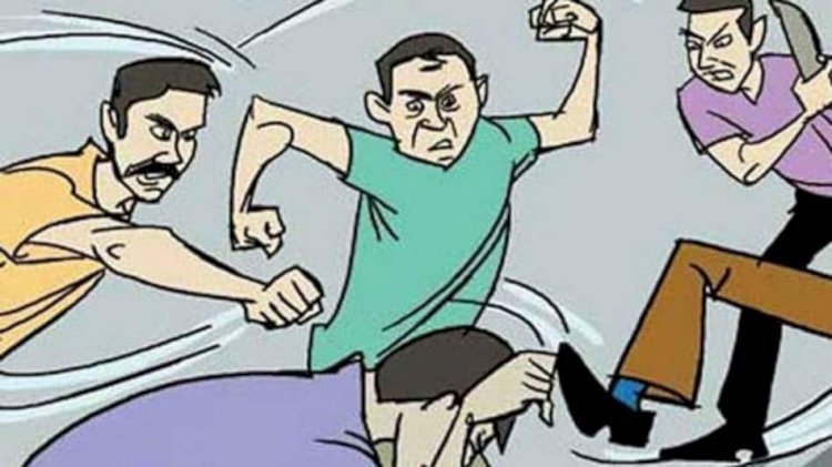रायबरेली-युवक ने पंचायत कार्यालय मेंं घुसकर ग्राम पंचायत अधिकारी को पीटा, केस दर्ज