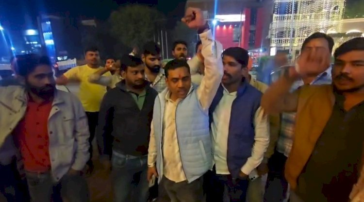 रायबरेली-हिन्दू लड़की से जलालुद्दीन कर रहा था विवाह, तभी पहुंची करणी सेना और हो गया बवाल,जाने क्यों?