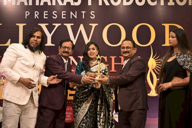 रायबरेली - रायबरेली में पहली बार आयोजित हुआ टैलेंट हंट "बॉलीवुड अवार्ड नाइट"