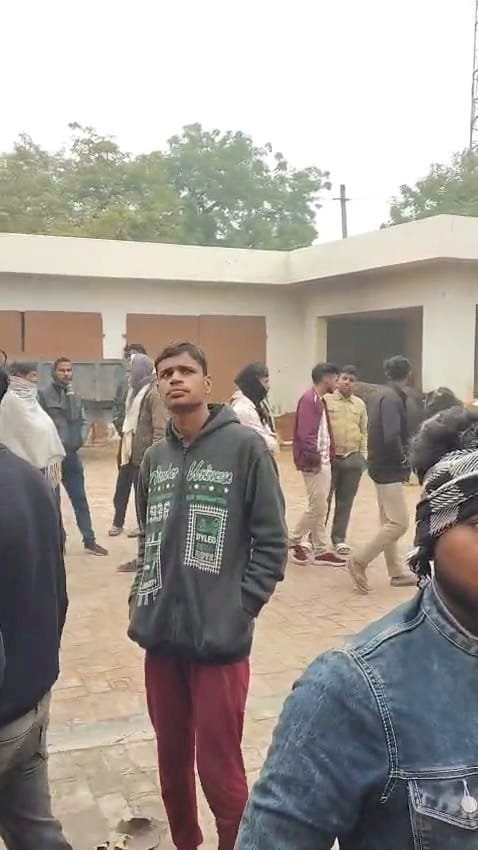 रायबरेली - अज्ञात चोरों ने तीन घरों को बनाया निशाना, एक में हुए सफल, चोरों ने एक युवक पर किया हमला