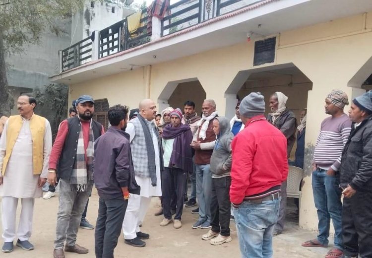 रायबरेली- दिल्ली में लाखों की भीड़ ने यह साबित कर दिया कि देश की जनता राहुल गांधी के साथ है-अतुल सिंह 