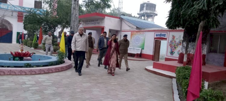 रायबरेली - जिला जज व डीएम-एसपी ने जिला कारागार का किया निरीक्षण