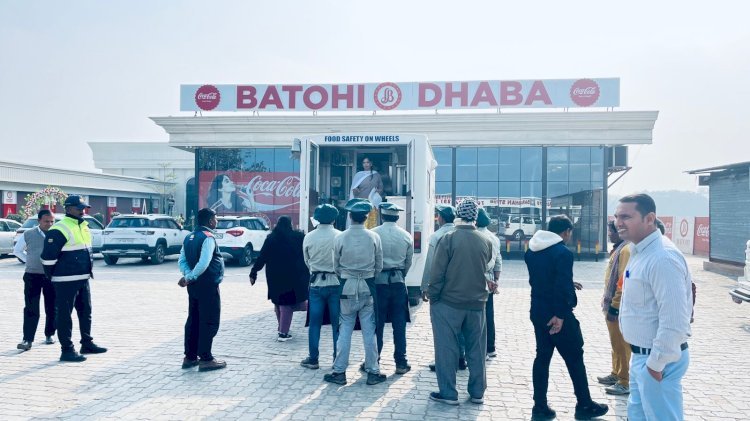 रायबरेली- क्रिसमस पर खाद्य विभाग की बड़ी कार्रवाई: ऊंचाहार चला 'फूड सेफ्टी ऑन व्हील्स' का जागरूकता रथ