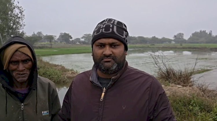 रायबरेली-पाली गांव में किसानों पर आफत, 50 बीघे गेहूं की फसल जलमग्न