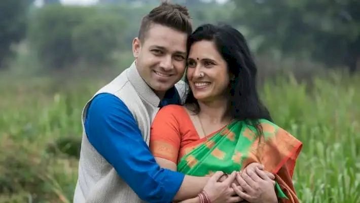 बेटी`की शादी से पहले मां ने रचाई लव स्टोरी'..दामाद संग भागी.