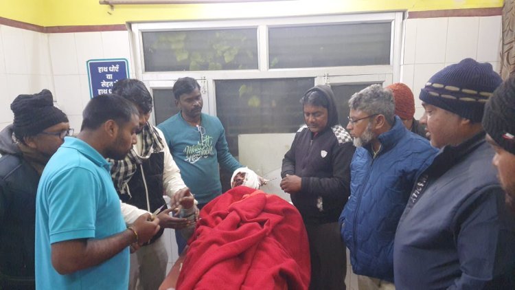 रायबरेली - बाइक के सामने अचानक आया सियार, बाइक हुई अनियंत्रित, एक घायल 