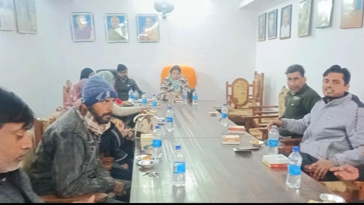 रायबरेली- ऊंचाहार नगर पंचायत अध्यक्ष के मनमाने प्रस्ताव के मंसूबों पर सभासदों ने फेरा पानी