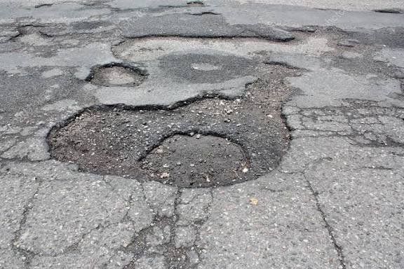 रायबरेली - एक करोड़ से बनेगी कठघर से कुड़वल तक की सड़क