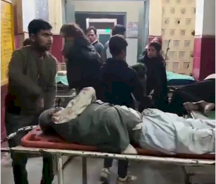 ऊंचाहार: भीषण सड़क हादसे में ई-रिक्शा सवार 7 लोग घायल, दो की हालत गंभीर