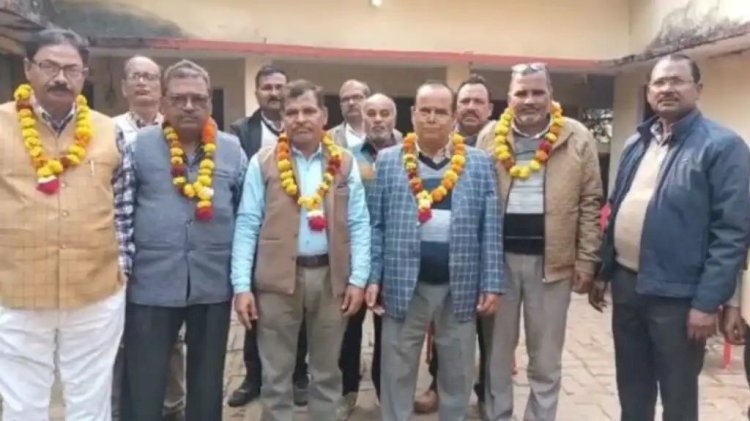 रायबरेली- राजस्व निरीक्षक संघ का चुनाव संपन्न,इनको बनाया गया जिला अध्यक्ष