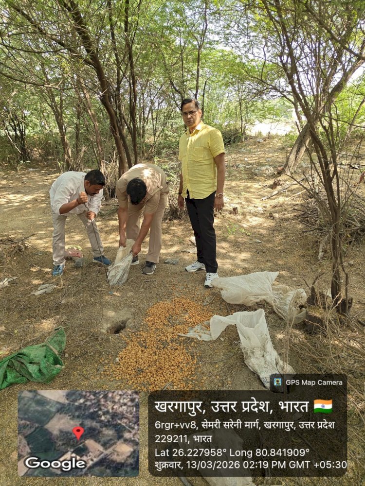 रायबरेली-दबिश के दौरान 38 लीटर अवैध कच्ची शराब बरामद लगभग 150 किलोग्राम लहन मौके पर नष्ट, 02 अभियोग पंजीकृत