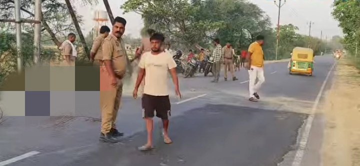 रायबरेली-बांदा-बहराइच हाईवे पर खून से लथपथ अज्ञात युवक का शव मिलने से फैली सनसनी