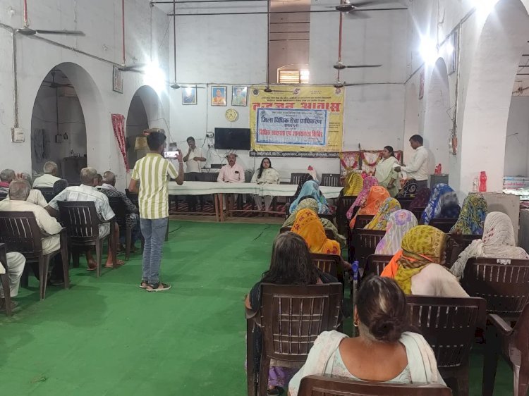 रायबरेली-वरिष्ठ जनों के विधिक अधिकार विषय पर आयोजित किया गया शिविर