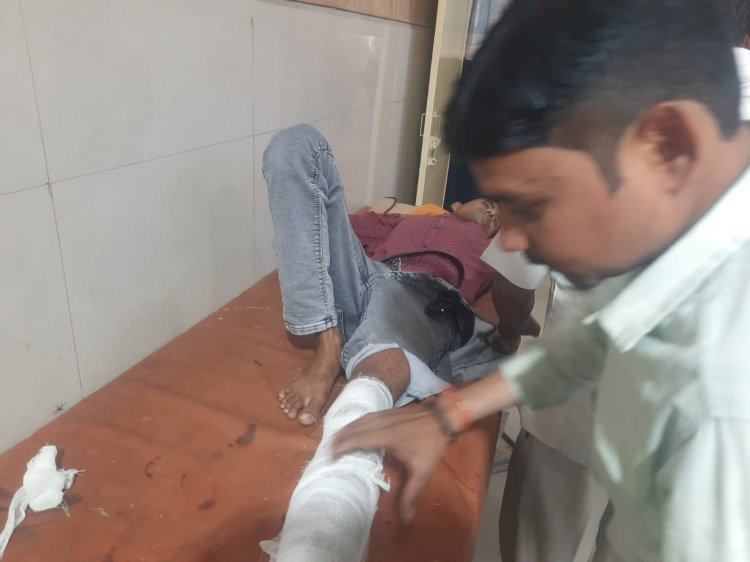 रायबरेली-अज्ञात पिकअप की टक्कर से बाइक सवार घायल, हालत नाजुक