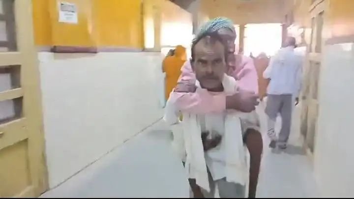 रायबरेली जिला अस्पताल की स्वास्थ्य सेवाओं की खुली पोल! व्हीलचेयर गायब बेटे की कमर टूटी पर सिस्टम का नहीं पसीजा दिल