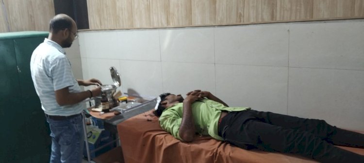 रायबरेली-अज्ञात वाहन की टक्कर से बाइक सवार व्यक्ति गंभीर रूप से घायल, जिला अस्पताल रेफर