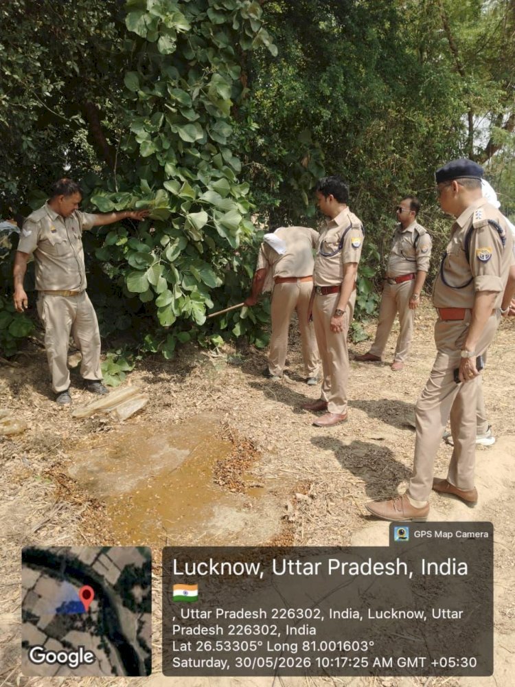 रायबरेली 16 लीटर अवैध कच्ची शराब बरामद व 200 किलो लहन मौके पर नष्ट, 01 अभियोग पंजीकृत