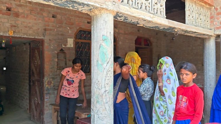 रायबरेली घर में घुसे चोर, छह लाख के जेवर व नकदी लेकर फरार, पुलिस कर रही जांच पड़ताल