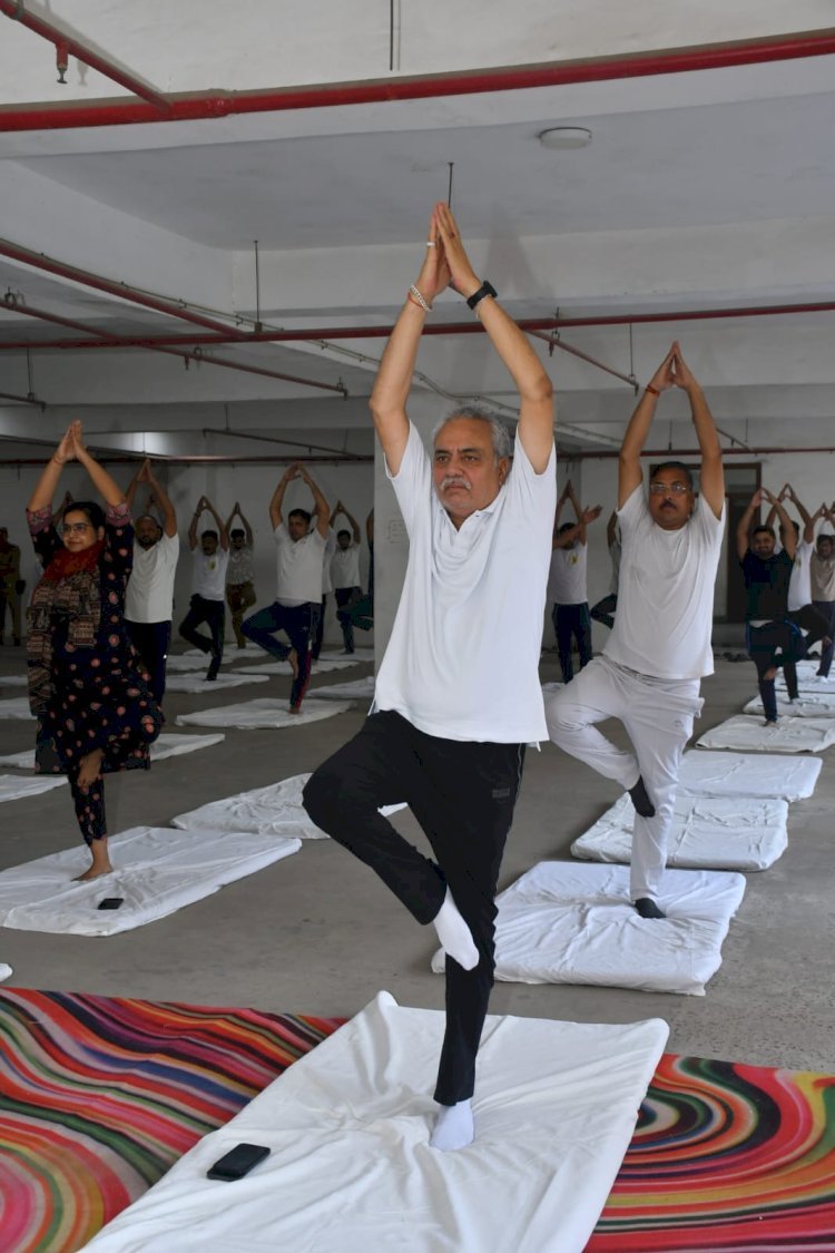 योग से होगा शारीरिक व मानसिक विकास- जनपद न्यायाधीश