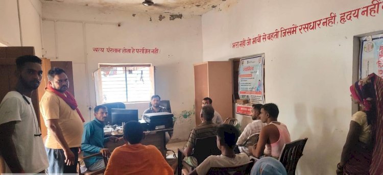 रायबरेली:सचिव संजय साहू ने ग्राम पंचायत की चौपाल को बनाया मजाक,सिर्फ खानापूर्ति तक सीमित रहा ग्राम पंचायत चौपाल
