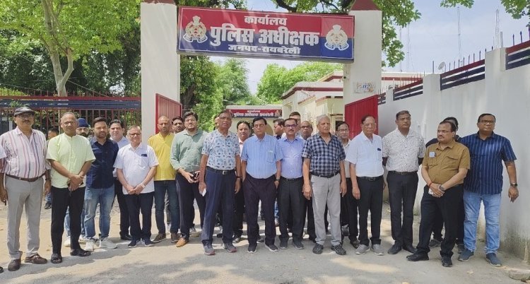 रायबरेली: डॉ. अमित सिंह की गिरफ्तारी पर IMA का विरोध, एसपी से मिले डॉक्टर