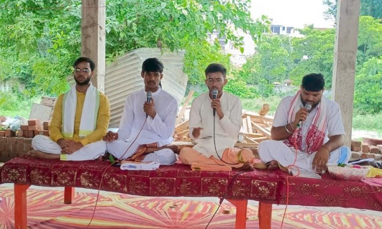 वाराणसी से आए हुए विदत आचार्य की देखरेख में संपन्न हुआ सामूहिक रुद्राभिषेक