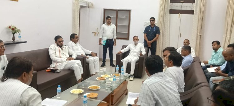 रायबरेली-विद्युत फाल्ट पर मंत्री की सख्ती, लापरवाह अफसरों को चेतावनी
