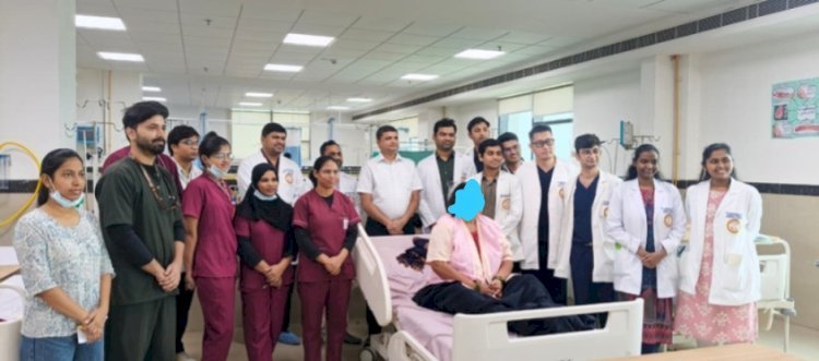 एम्स रायबरेली में एक दुर्लभ जन्मजात स्थिति 'सिटस इनवर्सस टोटैलिस' से पीड़ित मरीज की सफलतापूर्वक की गई लैप्रोस्कोपिक कोलेसिस्टेक्टोमी