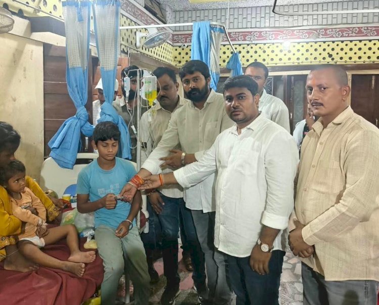 रायबरेली-वानर सेना के देवदूतों ने पेश की इंसानियत की मिसाल, दो मासूम बच्चों की मदद को पहुँची टीम