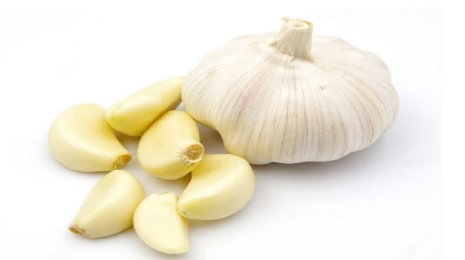 स्वास्थ्य के लिए बहुत उपयोगी है लहसुन, जानें किन समस्याओं के लिए है लाभदायक !