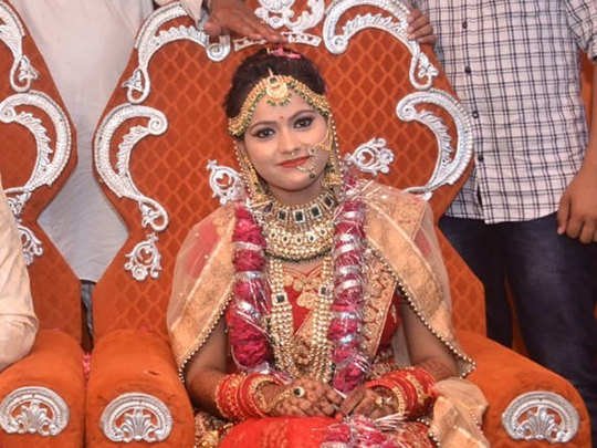 खुशी दुबे को सुप्रीम कोर्ट से मिली जमानत, यूपी सरकार ने किया विरोध, पुलिस थाने में लगानी होगी हाजिरी