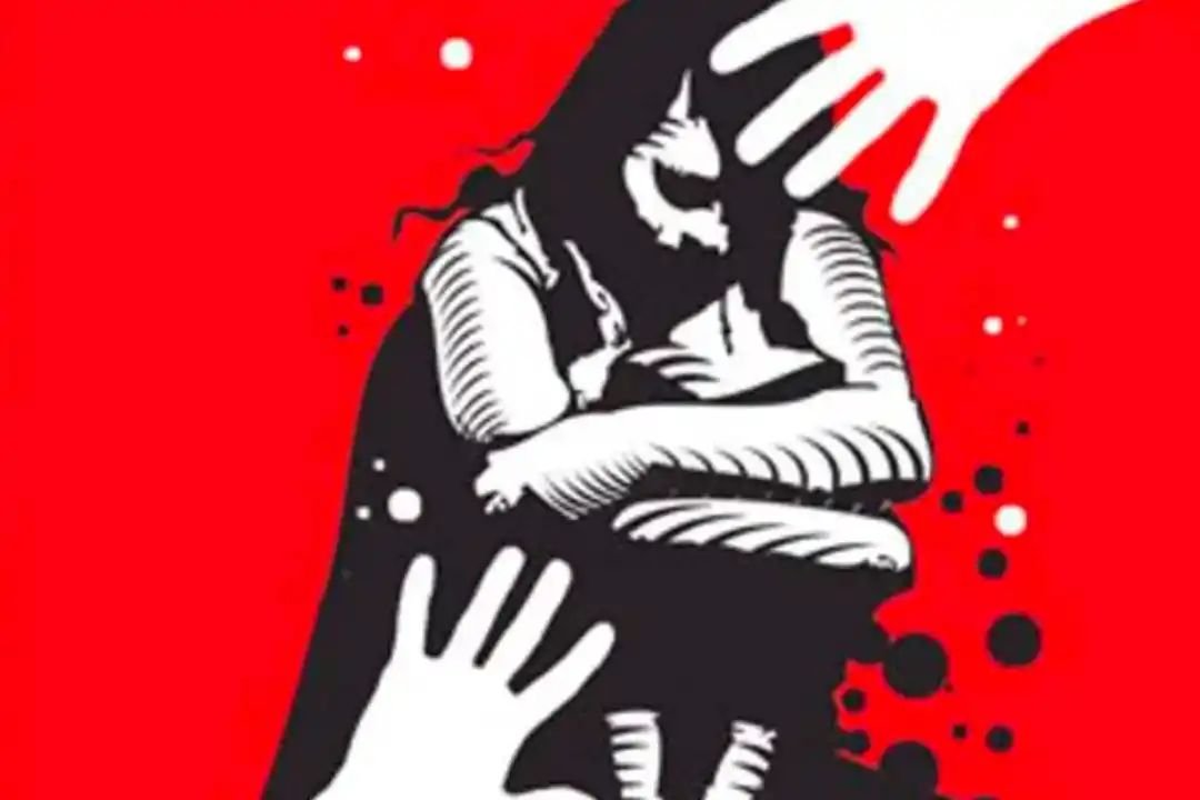 निर्माणाधीन इमारत में महिला श्रमिक से गैंगरेप, गर्भ गिरा