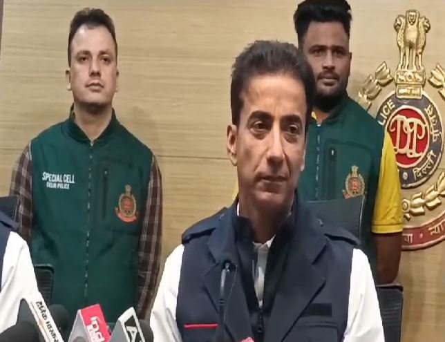 आतंकवादी की गिरफ्तारी पर बोले स्पेशल सीपी,’शाहनवाज़ NIA का एक वांटेड आरोपी है