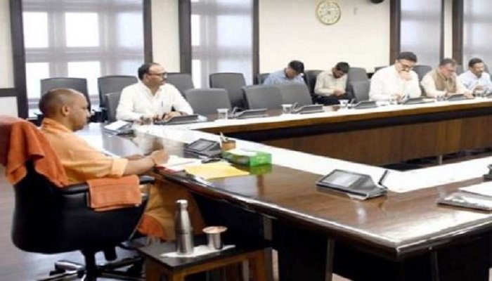 मुख्यमंत्री योगी आदित्यनाथ ने ली टीम-09 की बैठक, दिये ये जरूरी दिशा-निर्देश