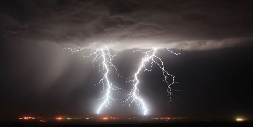 यूपी के 63 जिलों में खराब रहेगा मौसम का हाल, मौसम विभाग ने इन जिलों के लिए जारी किया अलर्ट